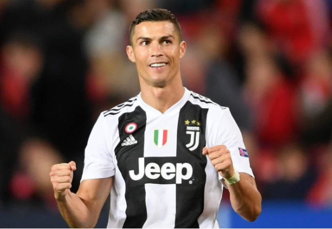 皇马具有压倒性优势！海外情报：皇马3-0塞尔塔（海外情报：皇马3-0完胜塞尔塔，优势一边倒）