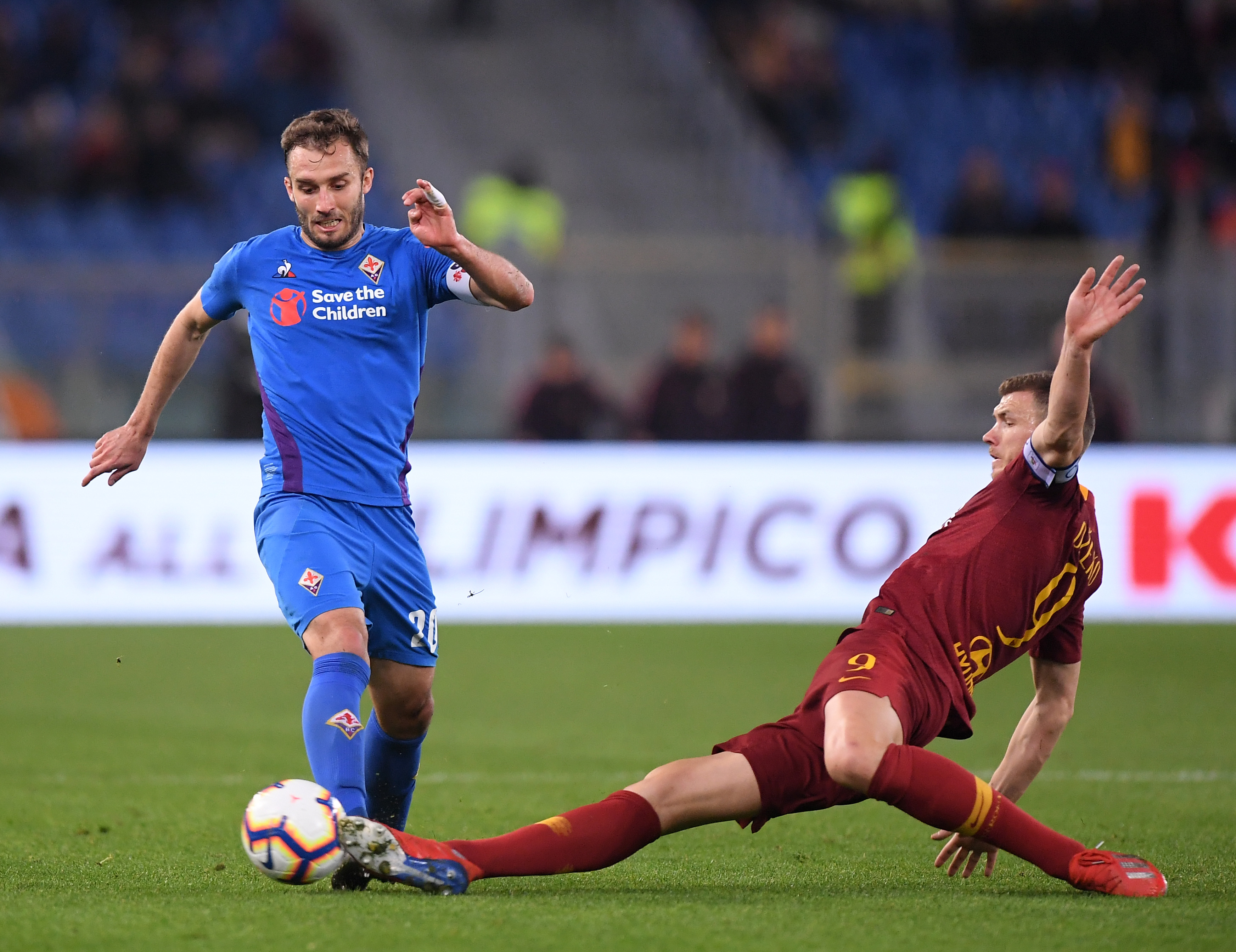 斯基拉：比萨想租借国米的卡尔博尼和罗马的皮西利