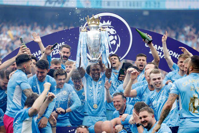 巴媒：埃斯特旺曾在10月因在训练中逼抢不当被安帅批评