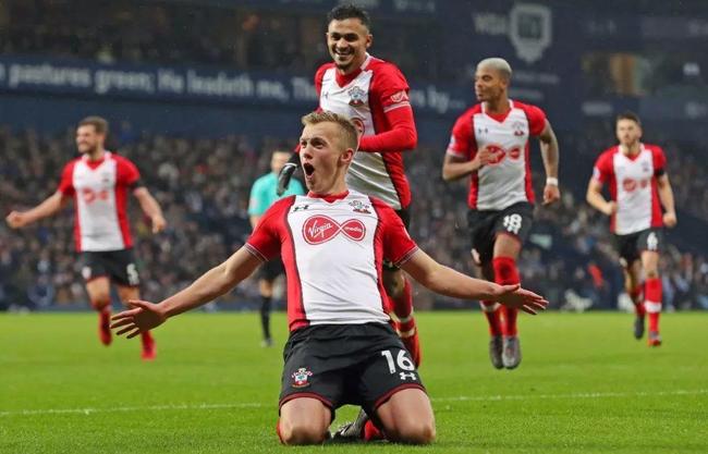 西甲第16轮红黑榜：西班牙集泡面头双星，拉菲尼亚生日快乐（西甲16轮红黑榜：西班牙泡面头双星抢镜，拉菲尼亚喜迎生日）