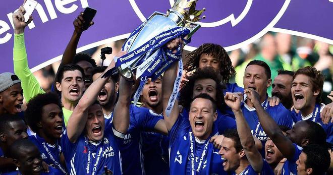 巴塞罗那在逆境中重振旗鼓，佩德里与拉菲尼亚成关键