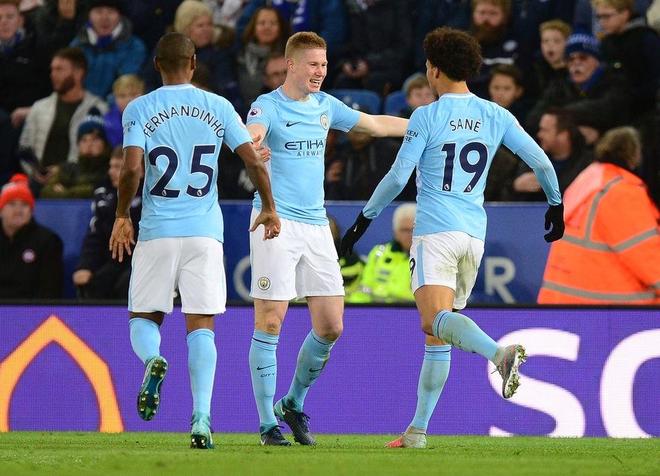 英超前瞻：纽卡斯尔联主场强势，切尔西作客防守有保障（英超前瞻：纽卡斯尔联主场气势如虹，切尔西客场防线稳健）