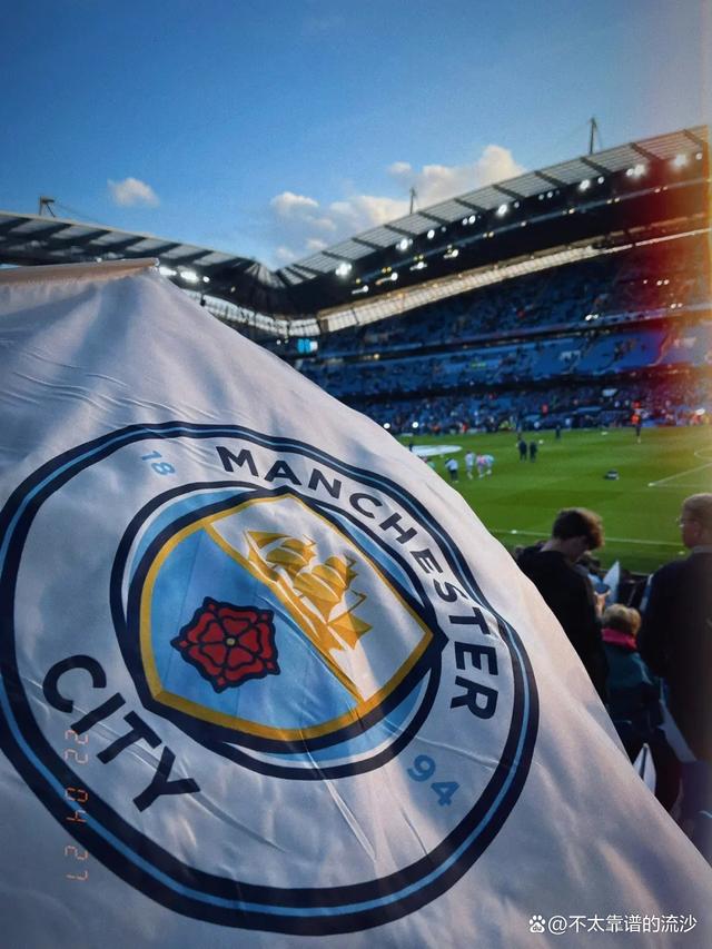 TA：切尔西从未考虑签回蒂亚戈·席尔瓦，斯特林更倾向永久转会（TA：切尔西无意回购蒂亚戈·席尔瓦，斯特林倾向永久离队）