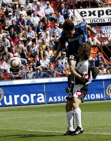 西媒：伊斯科伤情出现反复，明年年初都未必能复出（西媒：伊斯科伤势反复，明年年初复出成疑）