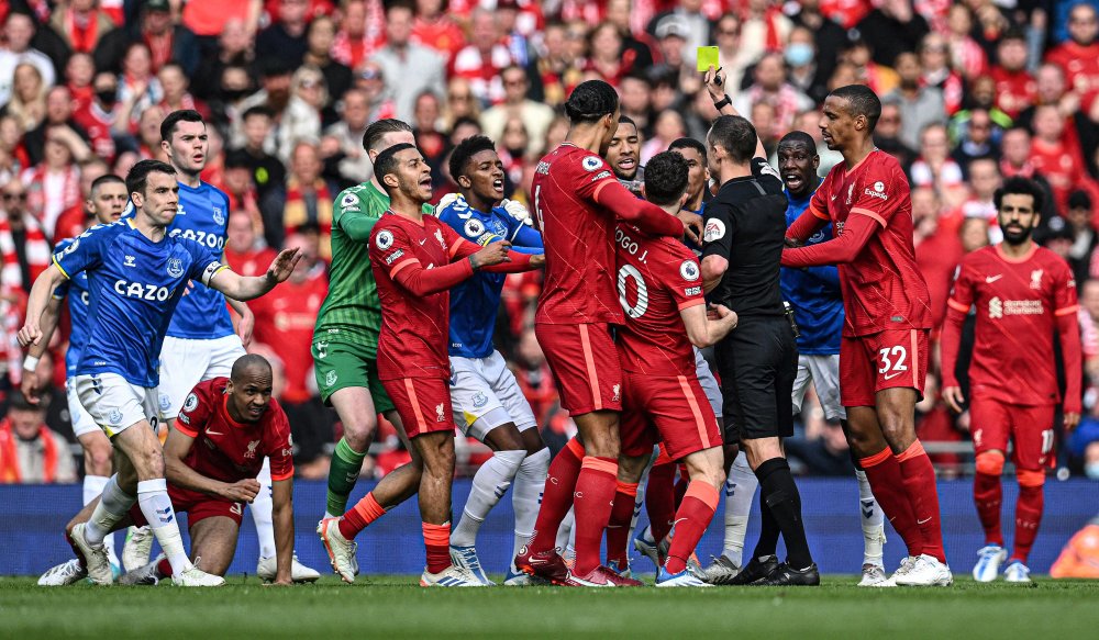 本特克：纯粹从足球的角度来看，我完全有理由入选国家队