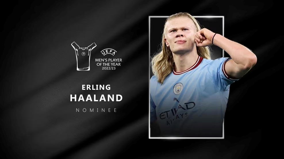 足球中超前锋获月最佳，进球效率惊人