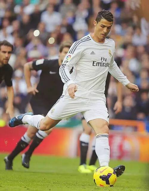 王宝山：目标率广东队实现省港杯三连冠