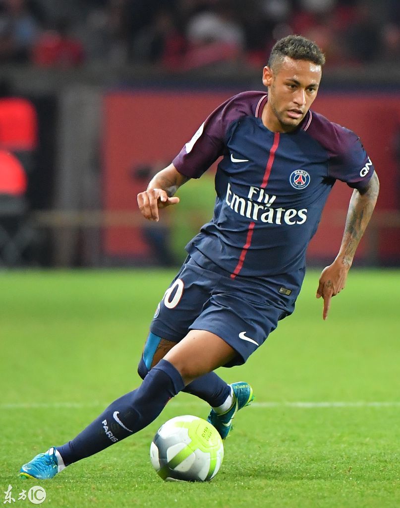 国脚关键进球助球队晋级